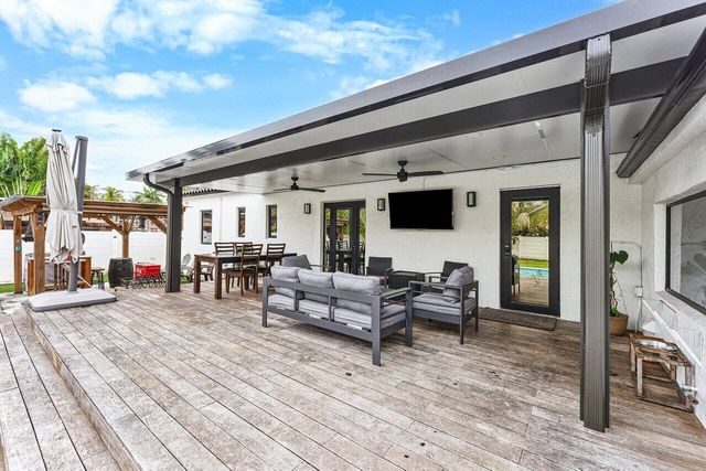 1617 Adams Street, Hollywood, FL 33020