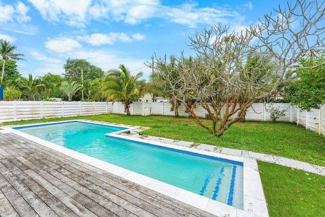 1617 Adams Street, Hollywood, FL 33020