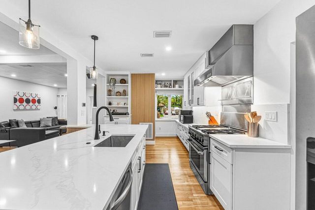 1617 Adams Street, Hollywood, FL 33020