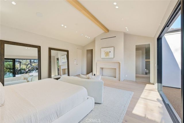 16782 Otsego, Encino, CA 91436