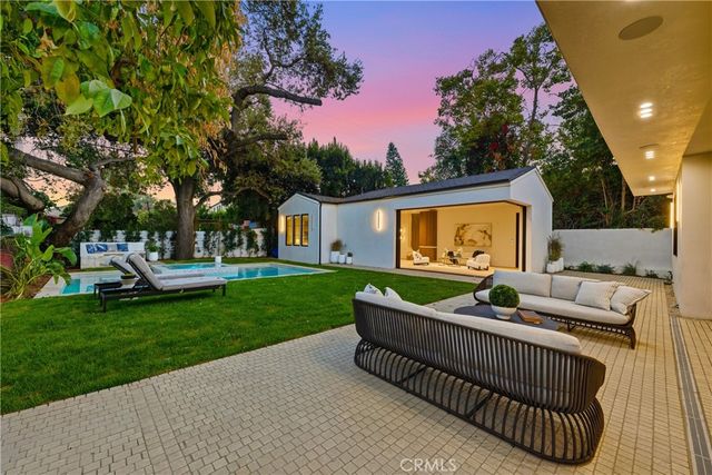 16782 Otsego, Encino, CA 91436