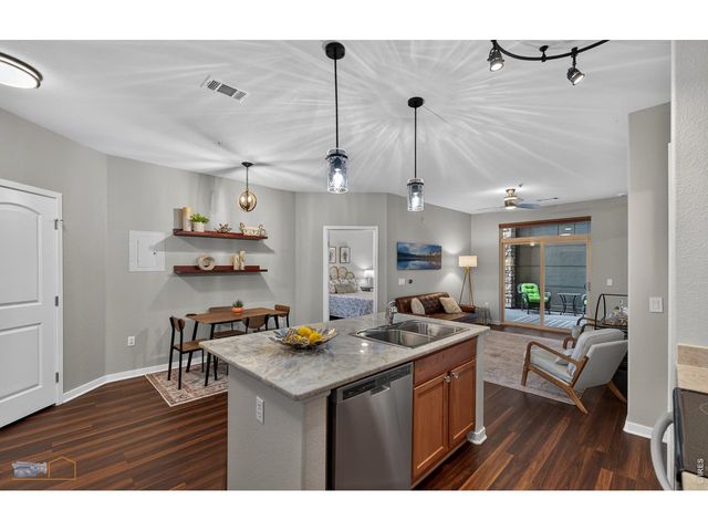 13456 Via Varra 114, Broomfield, CO 80020