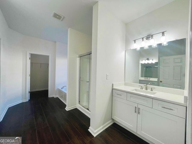 3870 Parham Way, Atlanta, GA 30349