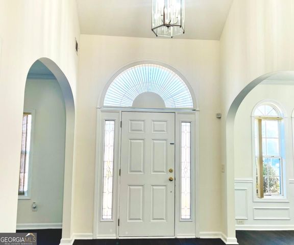 3870 Parham Way, Atlanta, GA 30349