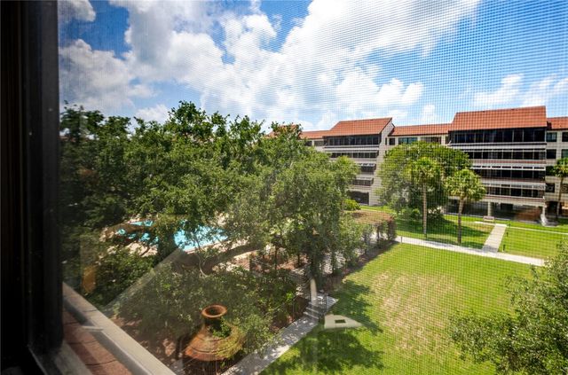 6267 MIDNIGHT PASS ROAD 306, Sarasota, FL 34242