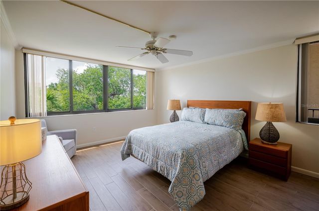 6267 MIDNIGHT PASS ROAD 306, Sarasota, FL 34242
