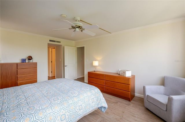 6267 MIDNIGHT PASS ROAD 306, Sarasota, FL 34242