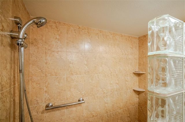 6267 MIDNIGHT PASS ROAD 306, Sarasota, FL 34242