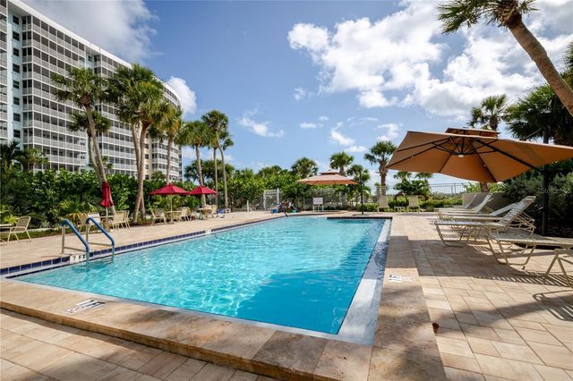 6267 MIDNIGHT PASS ROAD 306, Sarasota, FL 34242