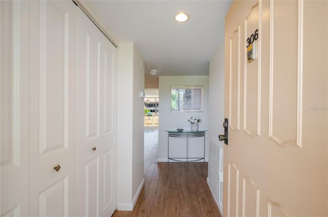 6267 MIDNIGHT PASS ROAD 306, Sarasota, FL 34242