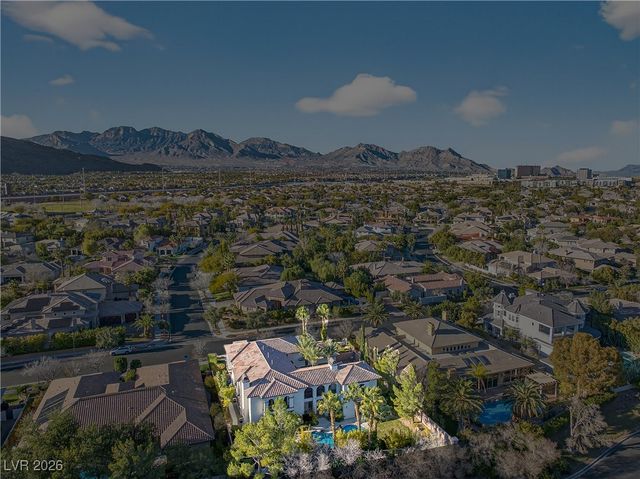 3050 American River Lane, Las Vegas, NV 89135