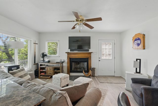 306 Chism Trl, Gordon, TX 76453
