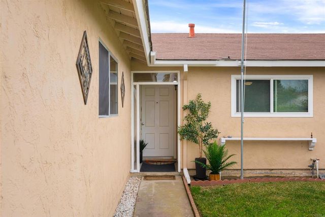 663 Charles Drive, Oceanside, CA 92057