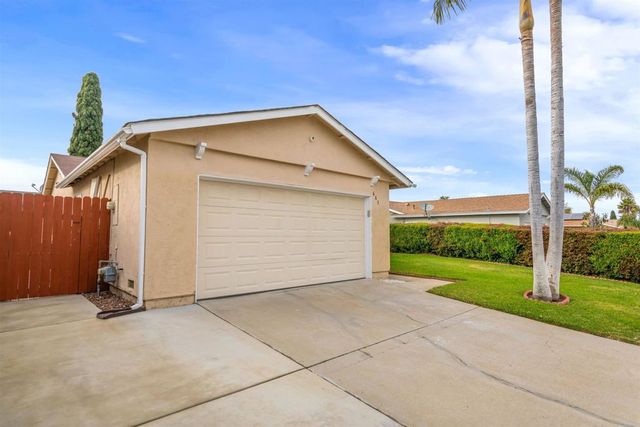 663 Charles Drive, Oceanside, CA 92057