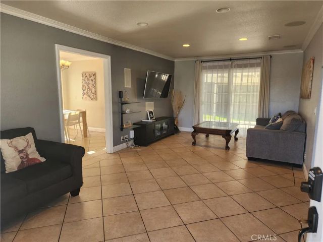 501 S Courtney, Fullerton, CA 92833