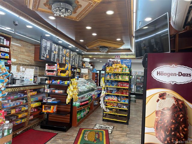 210-23-25 Jamaica Avenue, Queens Village, NY 11428