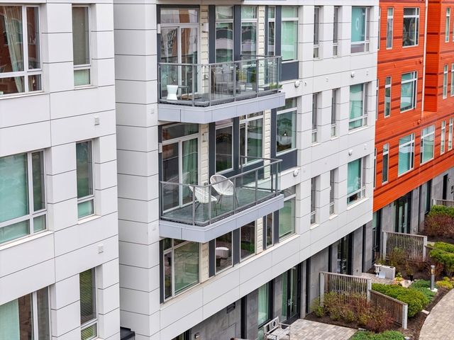 99 Sumner St 312, Boston, MA 02128