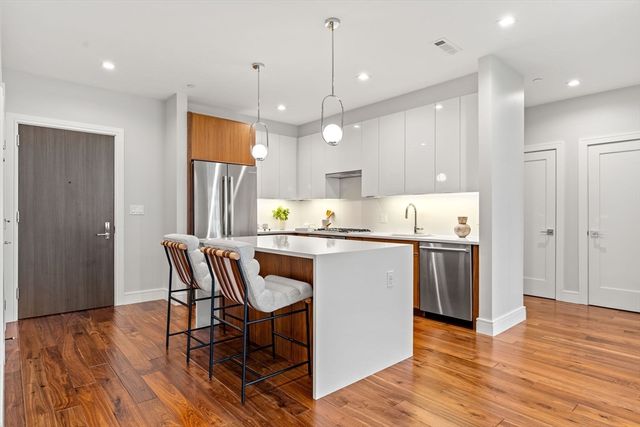 99 Sumner St 312, Boston, MA 02128