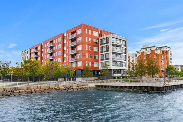 99 Sumner St 312, Boston, MA 02128