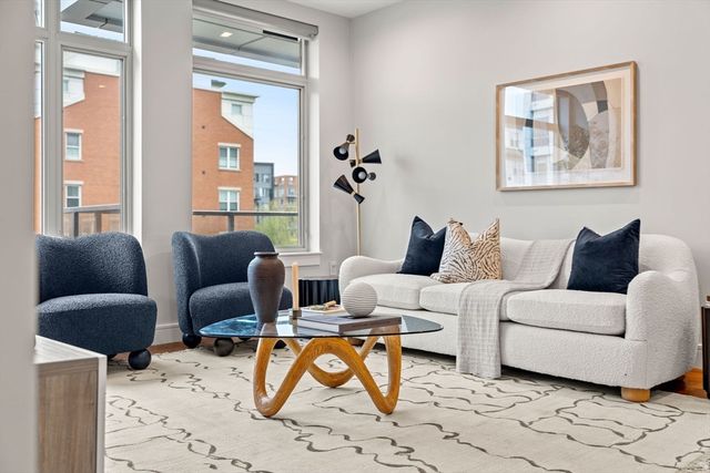 99 Sumner St 312, Boston, MA 02128
