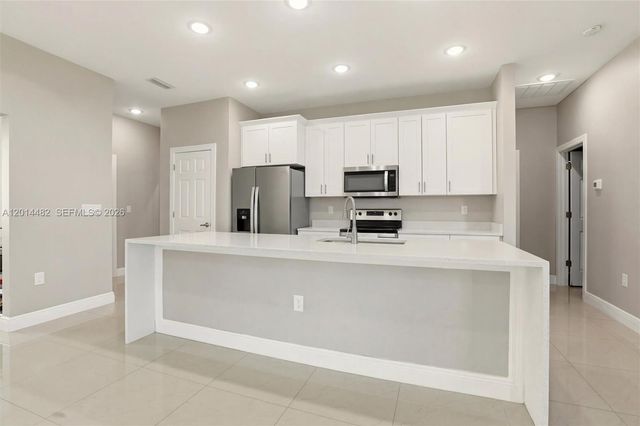 2908 SW 9th ST, Lehigh Acres, FL 33976