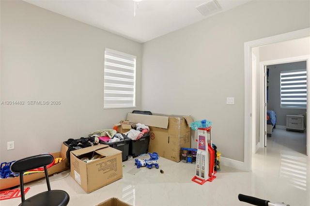 2908 SW 9th ST, Lehigh Acres, FL 33976