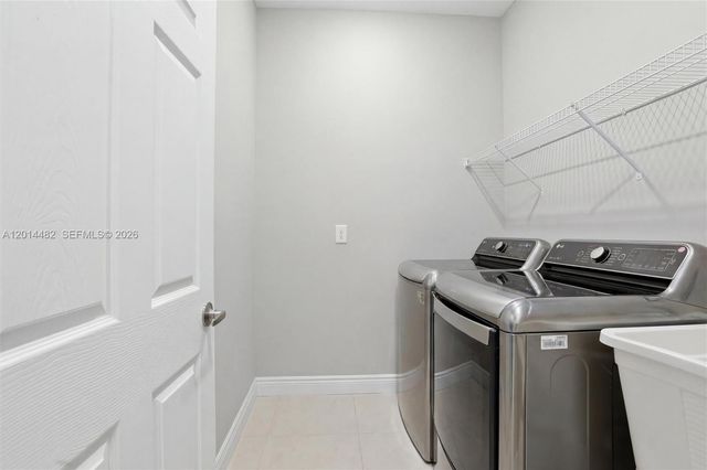 2908 SW 9th ST, Lehigh Acres, FL 33976