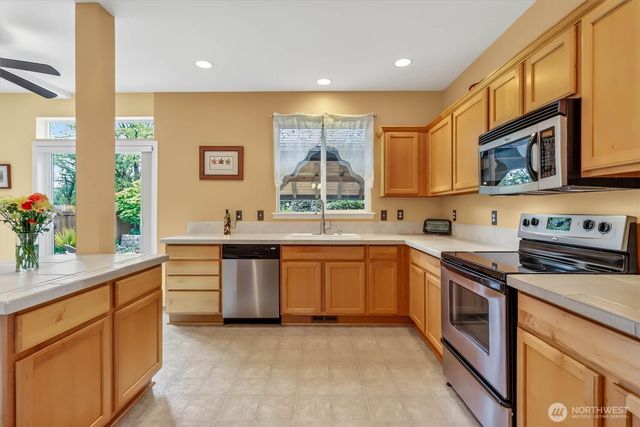 8408 19th Street NE, Lake Stevens, WA 98258