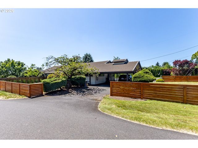 8013 Se MAPLE Ave, Vancouver, WA 98664