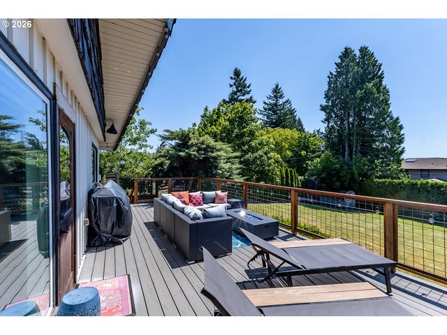 8013 Se MAPLE Ave, Vancouver, WA 98664