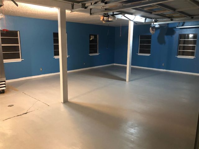 2520 Hwy 304, Smithville, TX 78957