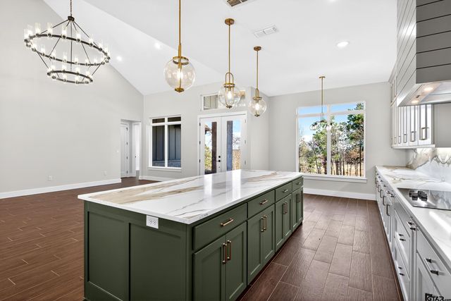 16943 Ridgeline Loop, Winona, TX 75792