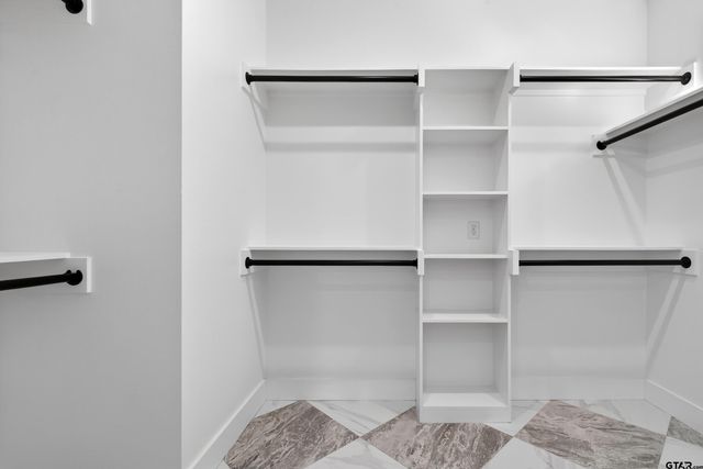 16943 Ridgeline Loop, Winona, TX 75792