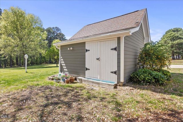 2333 Nc 39 Highway, Zebulon, NC 27597