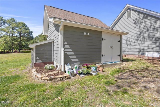 2333 Nc 39 Highway, Zebulon, NC 27597