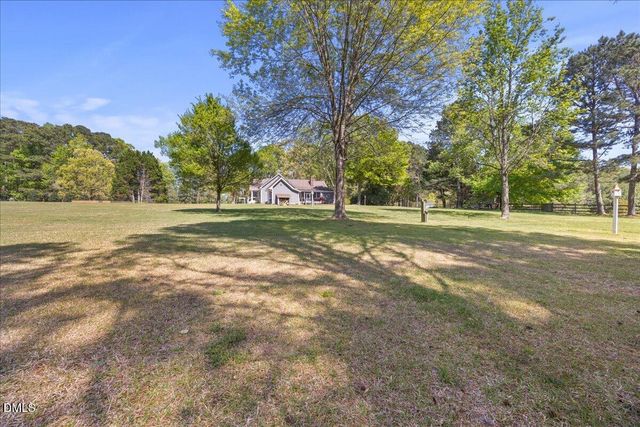 2333 Nc 39 Highway, Zebulon, NC 27597