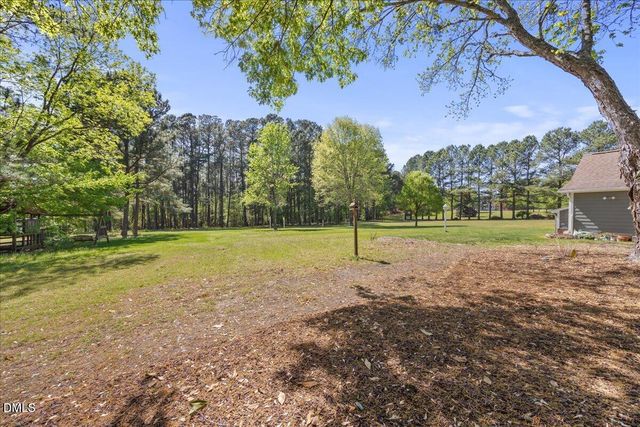 2333 Nc 39 Highway, Zebulon, NC 27597