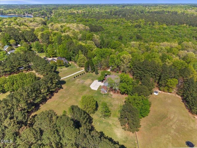 2333 Nc 39 Highway, Zebulon, NC 27597