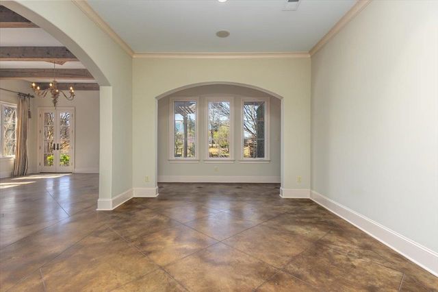 6800 OLD BRIDGE LN, Germantown, TN 38138