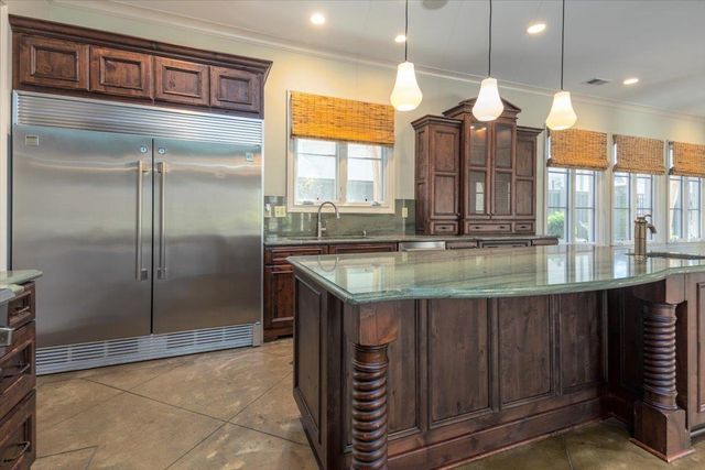 6800 OLD BRIDGE LN, Germantown, TN 38138