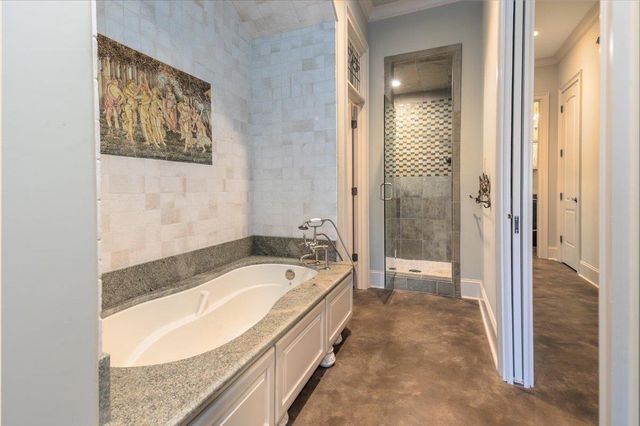 6800 OLD BRIDGE LN, Germantown, TN 38138