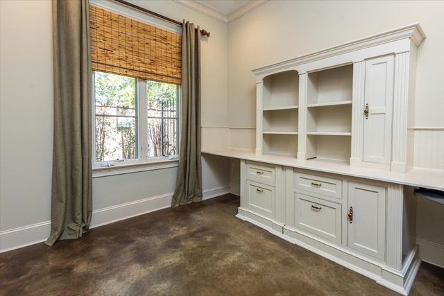 6800 OLD BRIDGE LN, Germantown, TN 38138