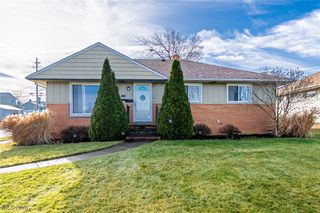 3203 Hetzel Drive, Parma, OH 44134