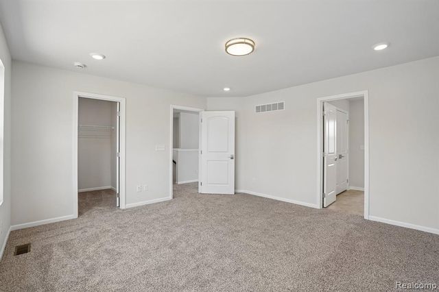 27109 Gallop Way, Saline, MI 48176