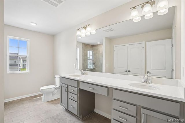 27109 Gallop Way, Saline, MI 48176