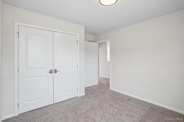 27109 Gallop Way, Saline, MI 48176