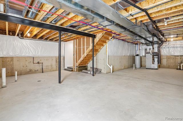 27109 Gallop Way, Saline, MI 48176