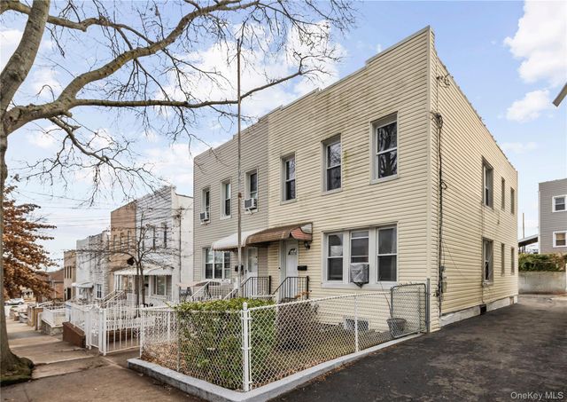 2976 Lawton Avenue, Bronx, NY 10465