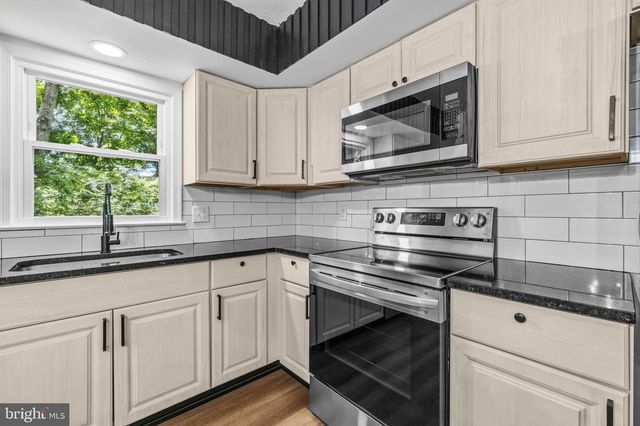 6570 TIP HILL DR, La Plata, MD 20646