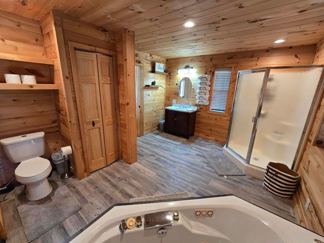 3189 Brownsville Road, Greers Ferry, AR 72067